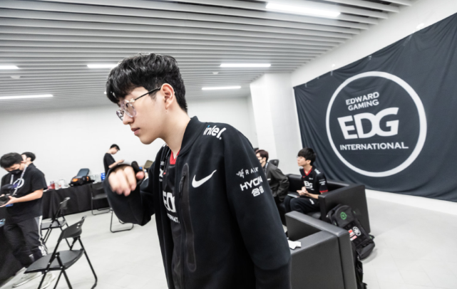 米兰的选择 米兰的选择